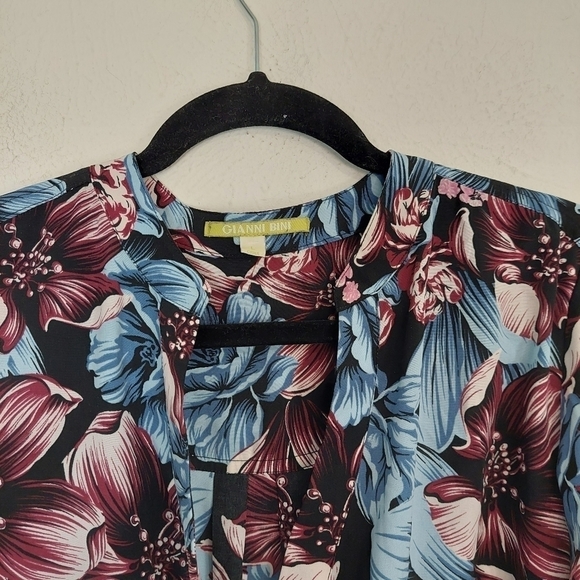 Gianni Bini Sz L Blouse Top Black Floral Colorful Deep V Neck Tunic Art to Wear - Picture 3 of 8